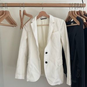 Gucci White Runway Blazer (36)